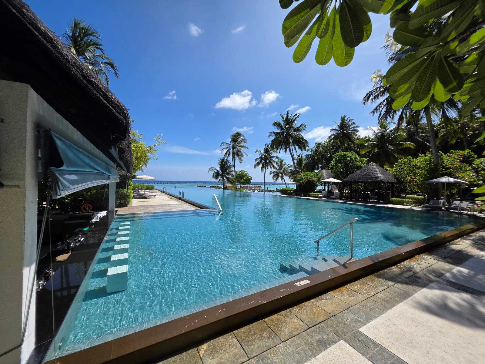 Four Seasons Maldives at Landaa Giraavaru
