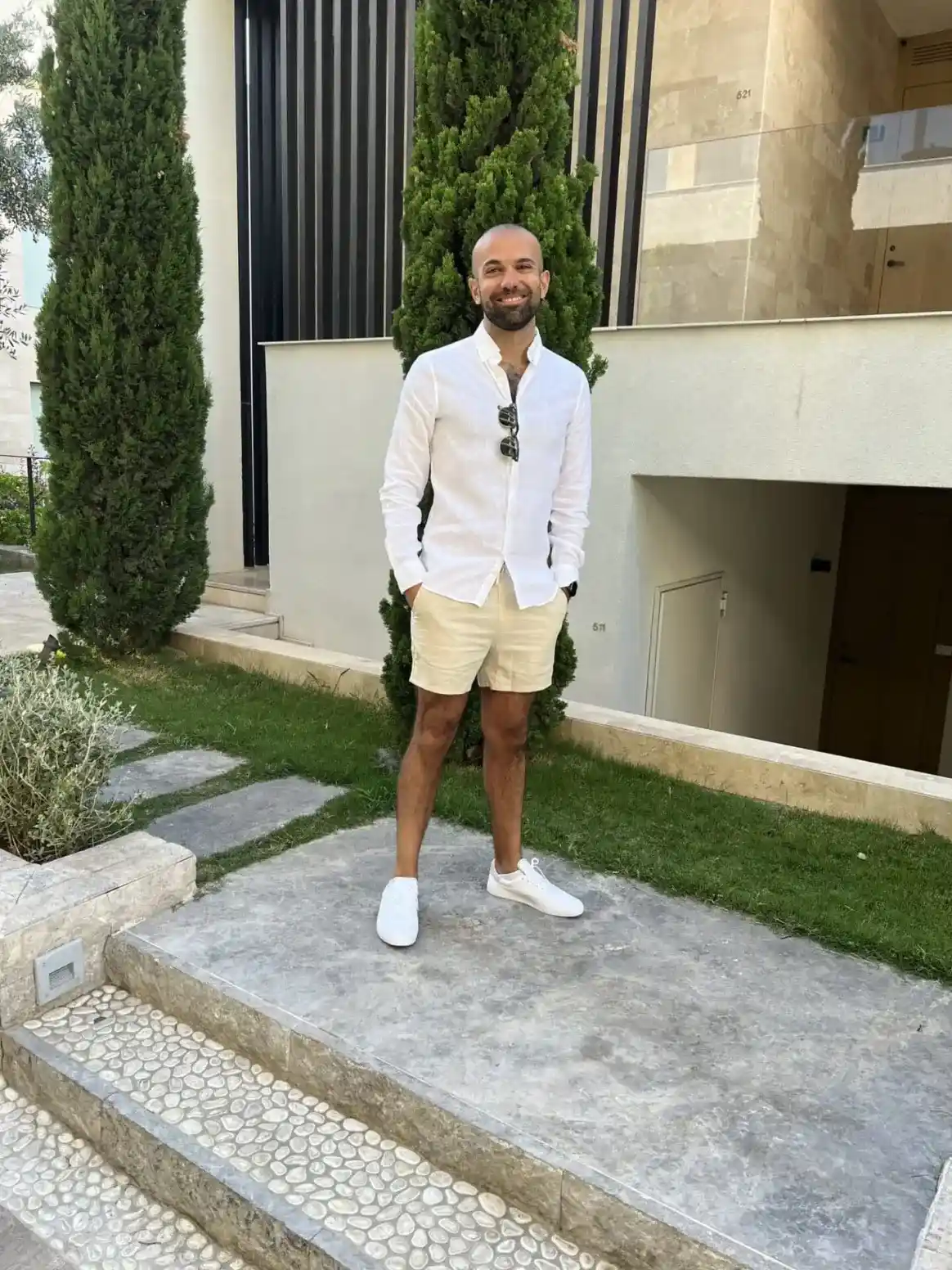 Damon Amoui, founder of Lyxresan Travels